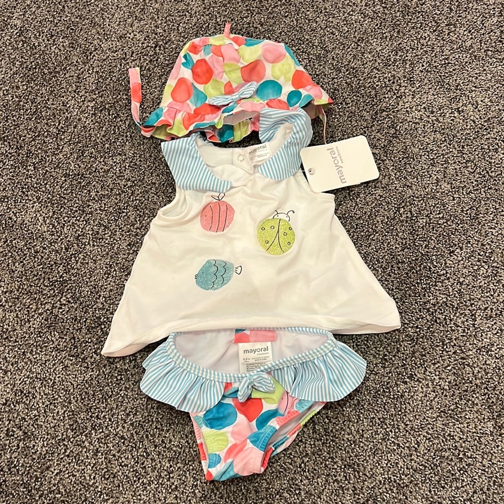 Mayoral 3 piece swimwear NWT swim bottoms and sun hat 4-6 months